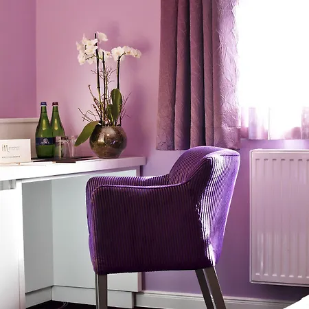 Hotel Moments Boutique 4*