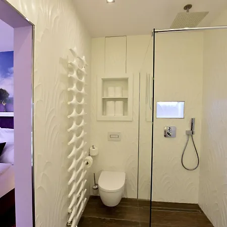 Otel Moments Boutique 4*