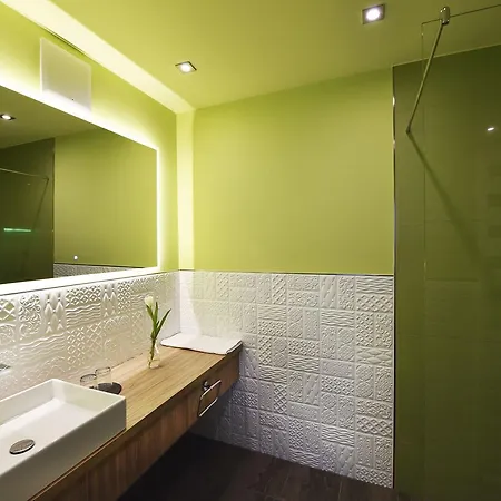 Hotel Moments Boutique 4*