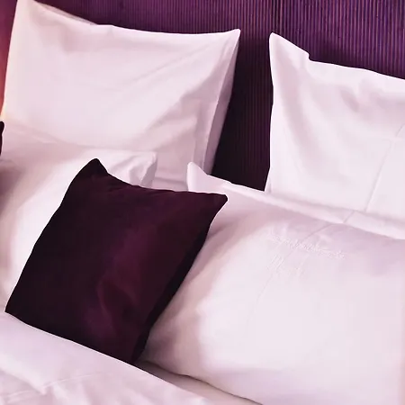 Moments Boutique Hotel 4*