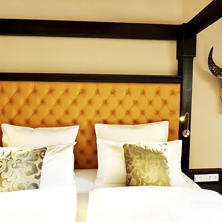 Hotel Moments Boutique 4*