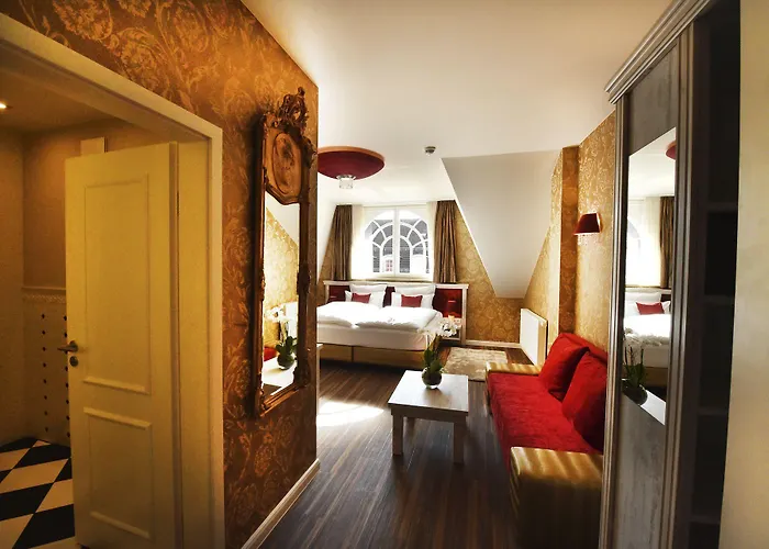 Moments Boutique 4* بوتسن