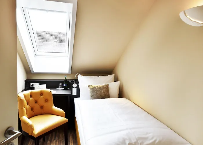 Moments Boutique 호텔 4*