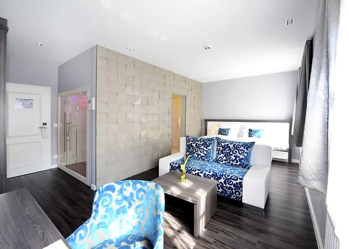 Moments Boutique فندق 4*