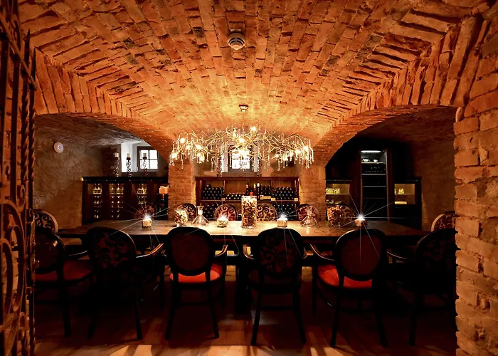 فندق Moments Boutique 4*