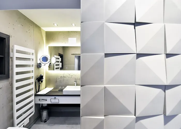 Moments Boutique 4* بوتسن